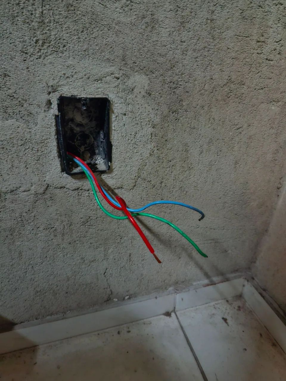Eletricista Predial e residencial  - Foto 4