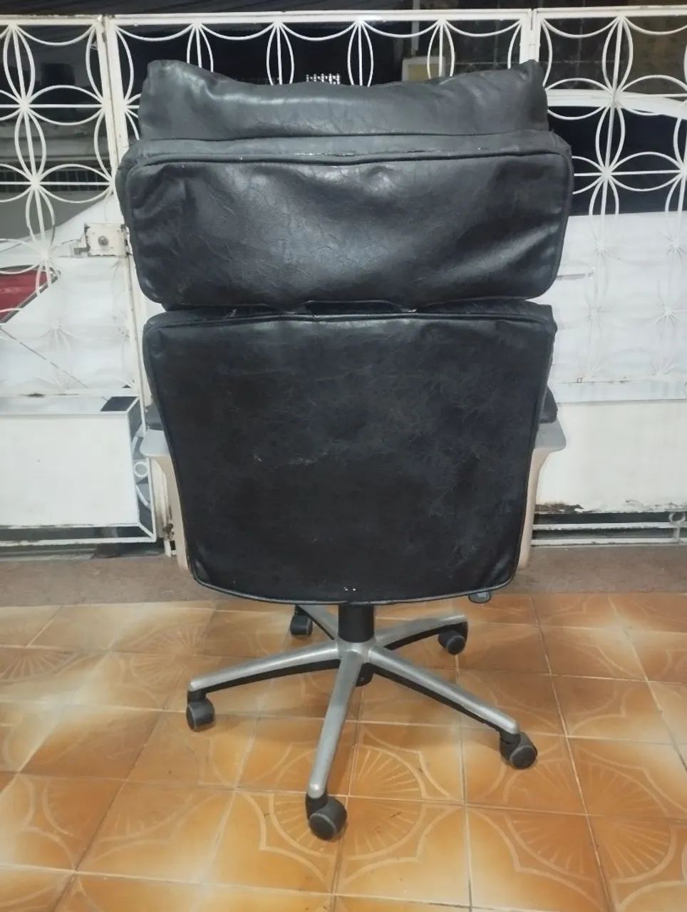 Cadeira de escritório  - Foto 4