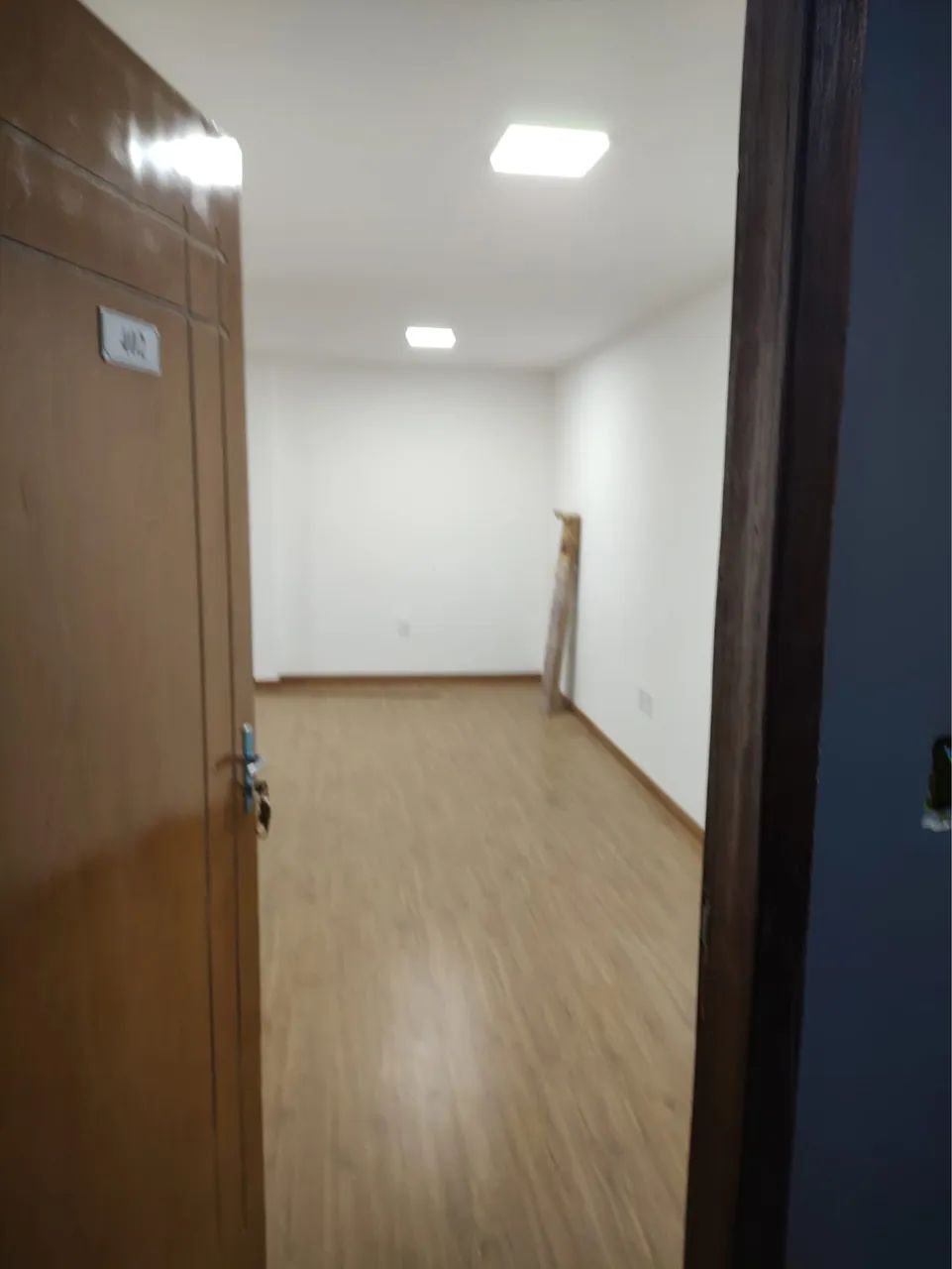 Vendo Sala Comercial/Escritório/Consultório - Foto 2