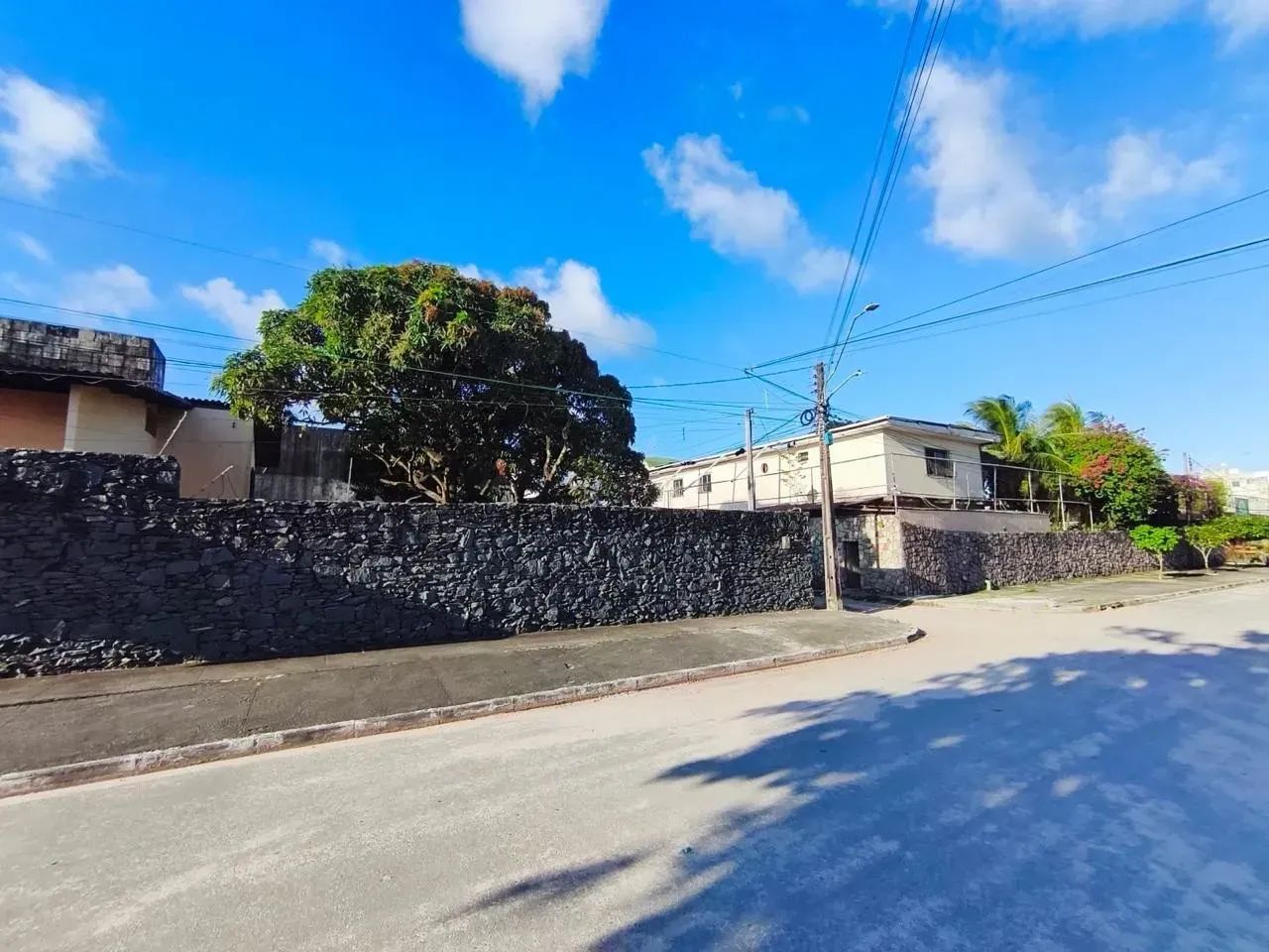 Terreno em Candeias para venda - Foto 2