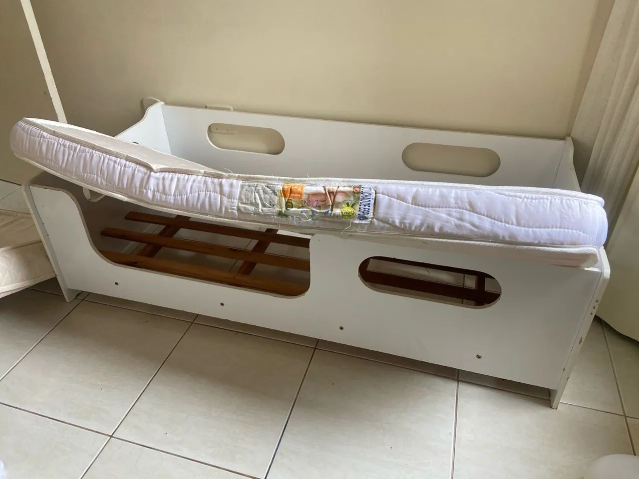 Mini cama com colchão  - Foto 2