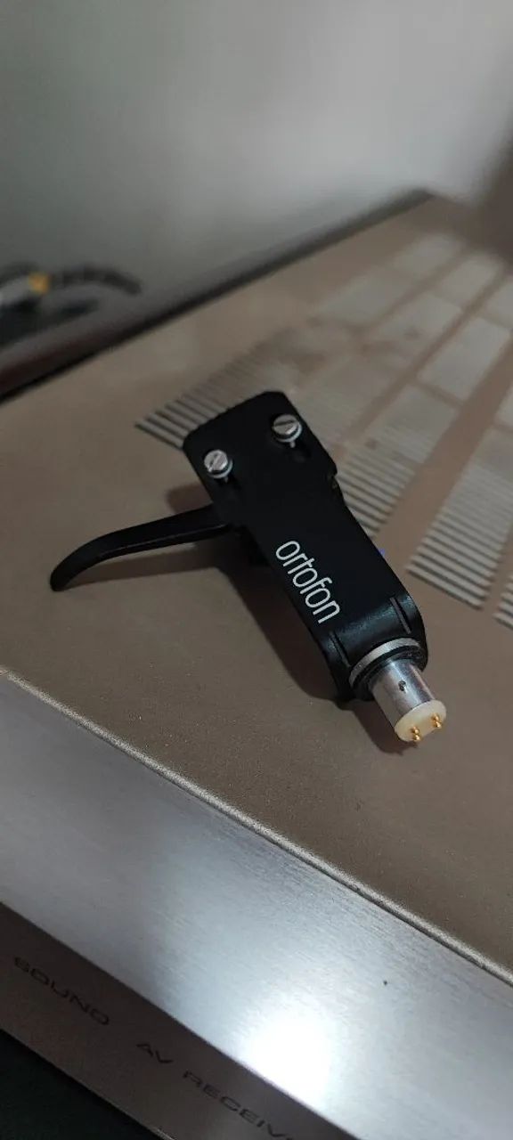 Cápsula Ortofon 2m blue pré montada em headshell sh4 black - Foto 4