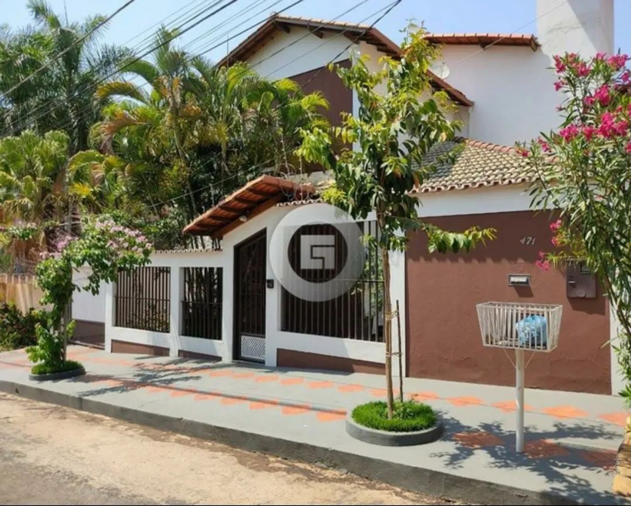 Casa Ibituruna 6 quartos 