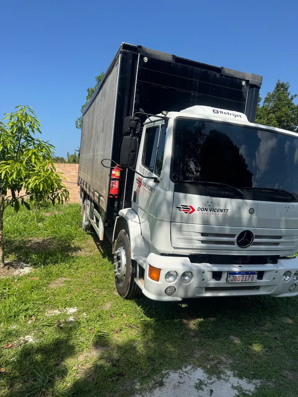 Caminhão MB 1215c 