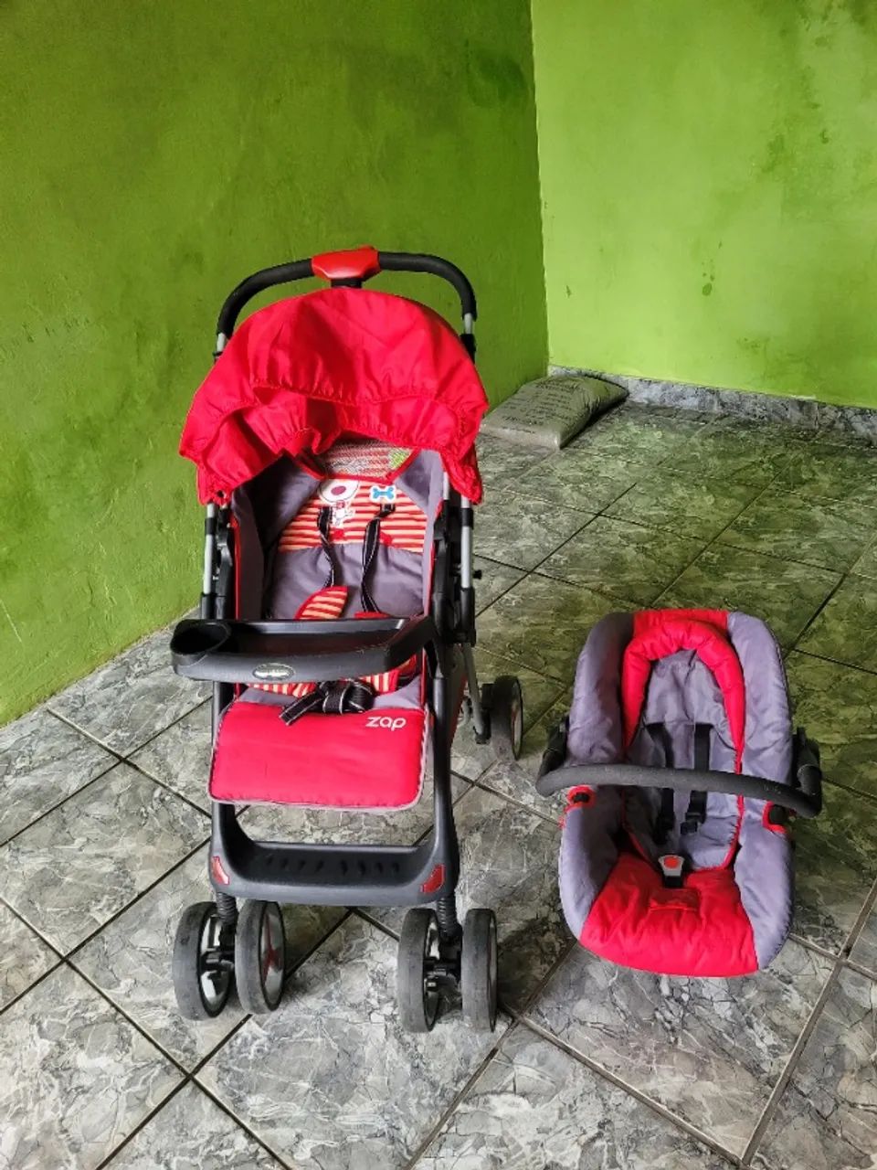 Carrinho e bebe conforto. - Foto 2