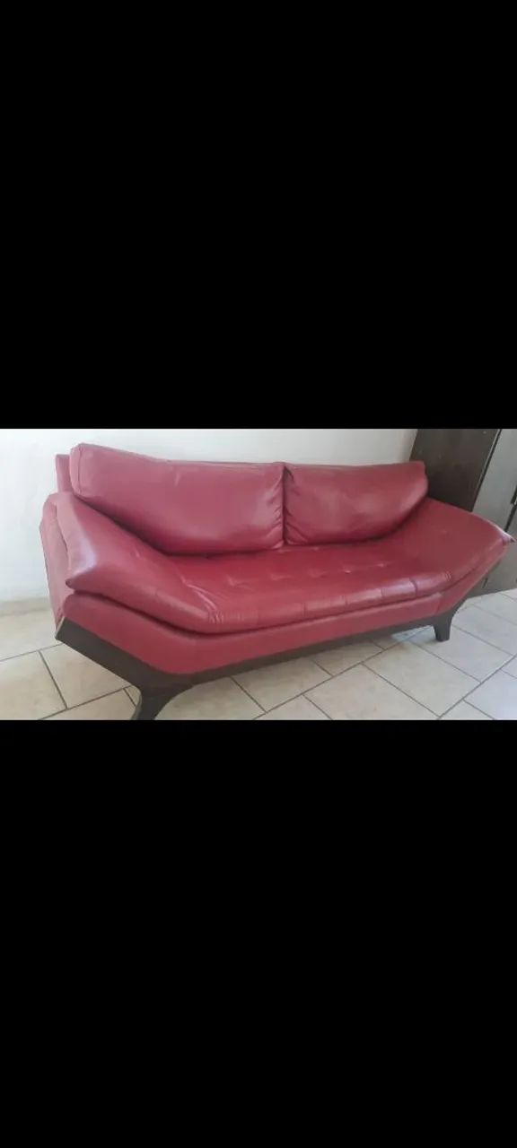 Maravilhoso e sofisticado sofá vermelho469163578764840961