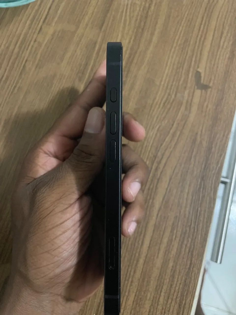 iPhone 16e - Foto 3