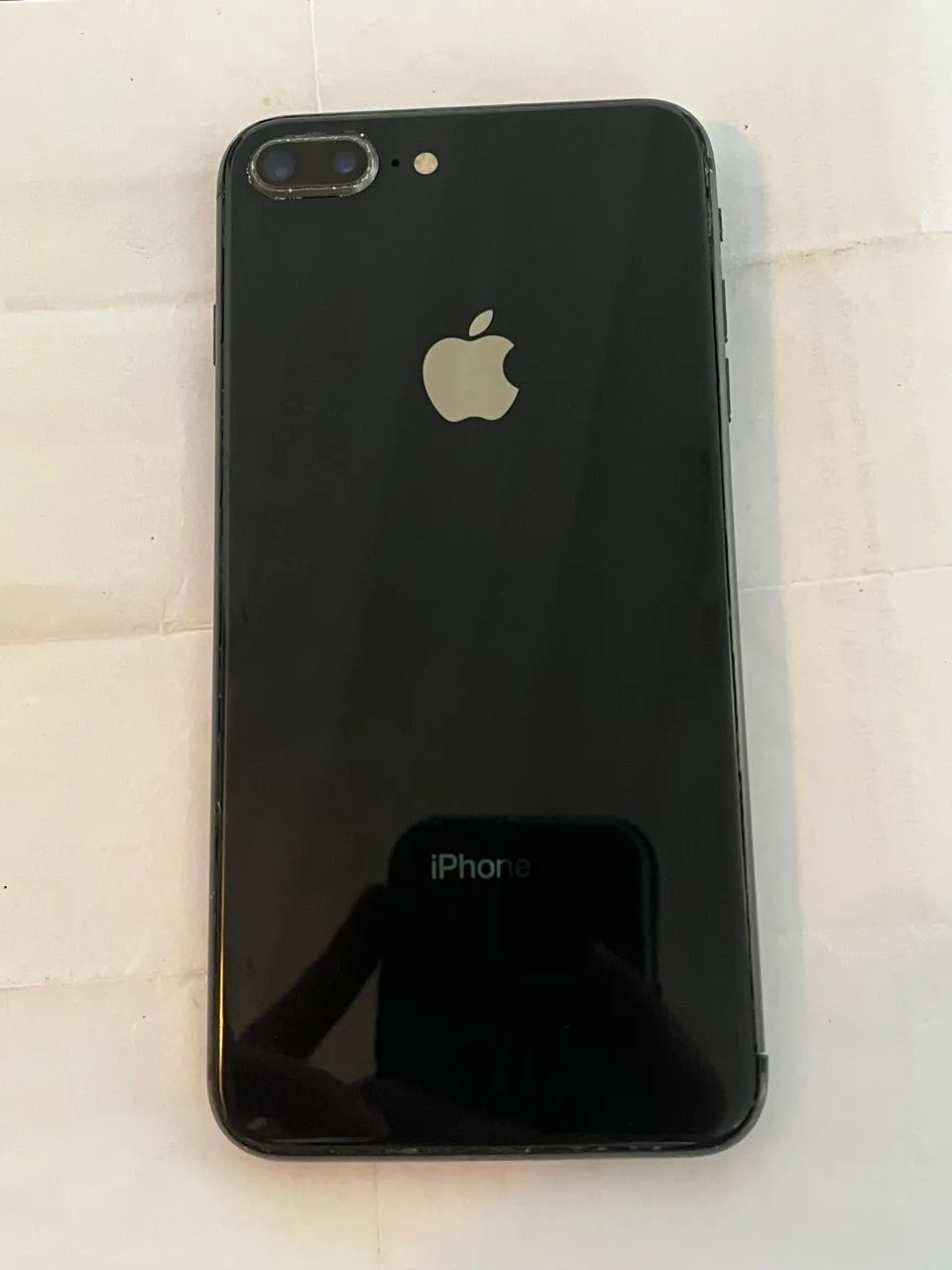 iPhone 8 Plus 64GB - funcionando - para conserto