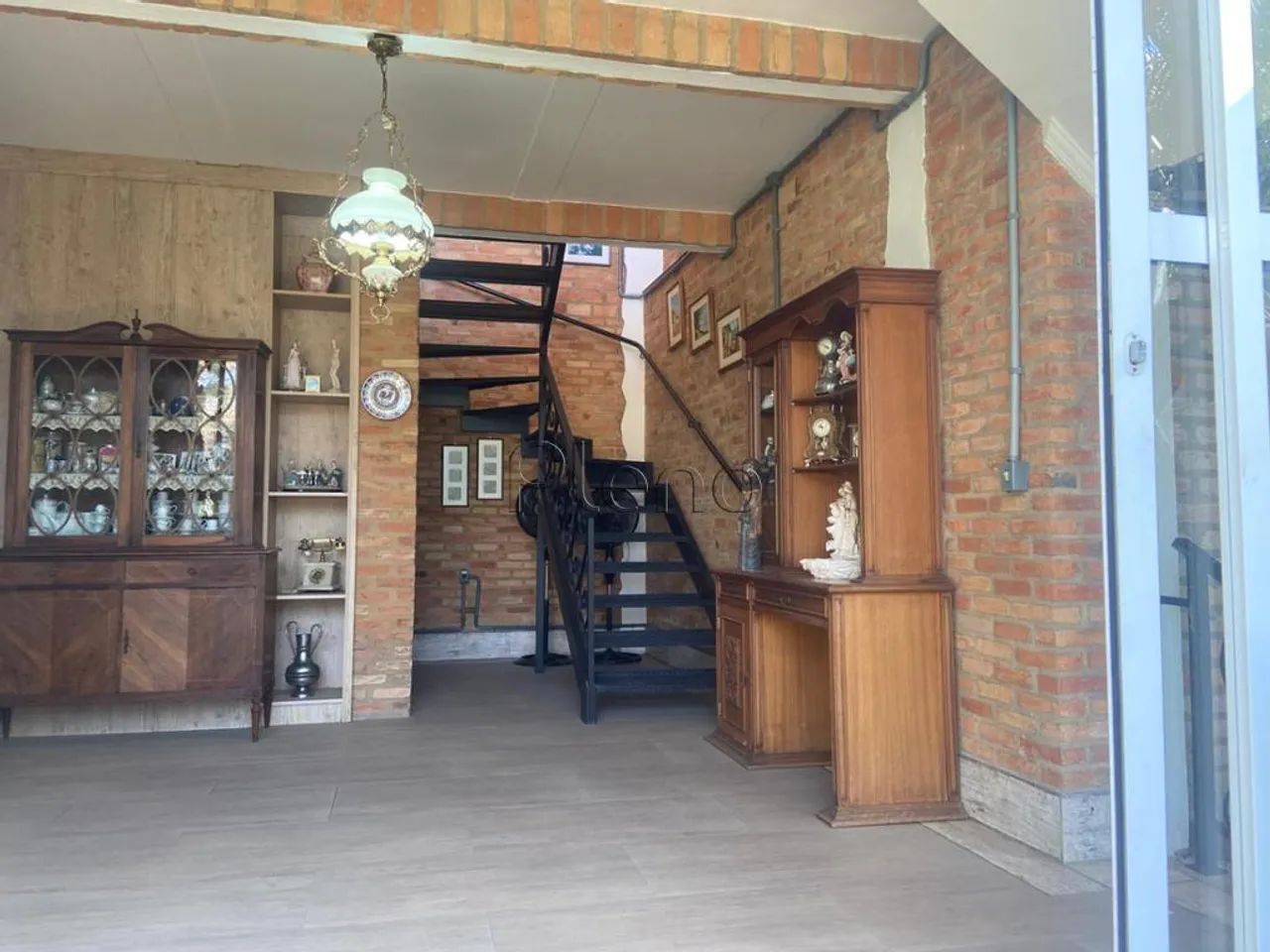 Belíssimo sobrado à venda, Vila Teller, com 3 quartos, com 519,63m² - Foto 4