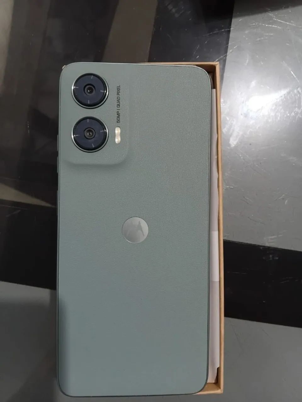 Celular moto G35, 256 gb  - Foto 2