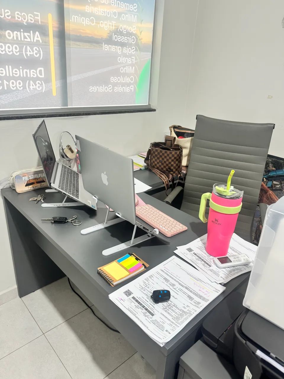 Mesa escritório 