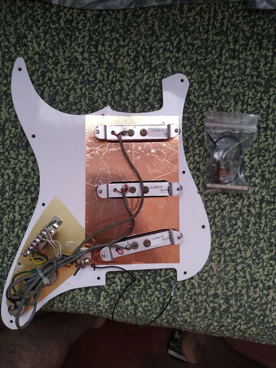 Escudo strato Squier 