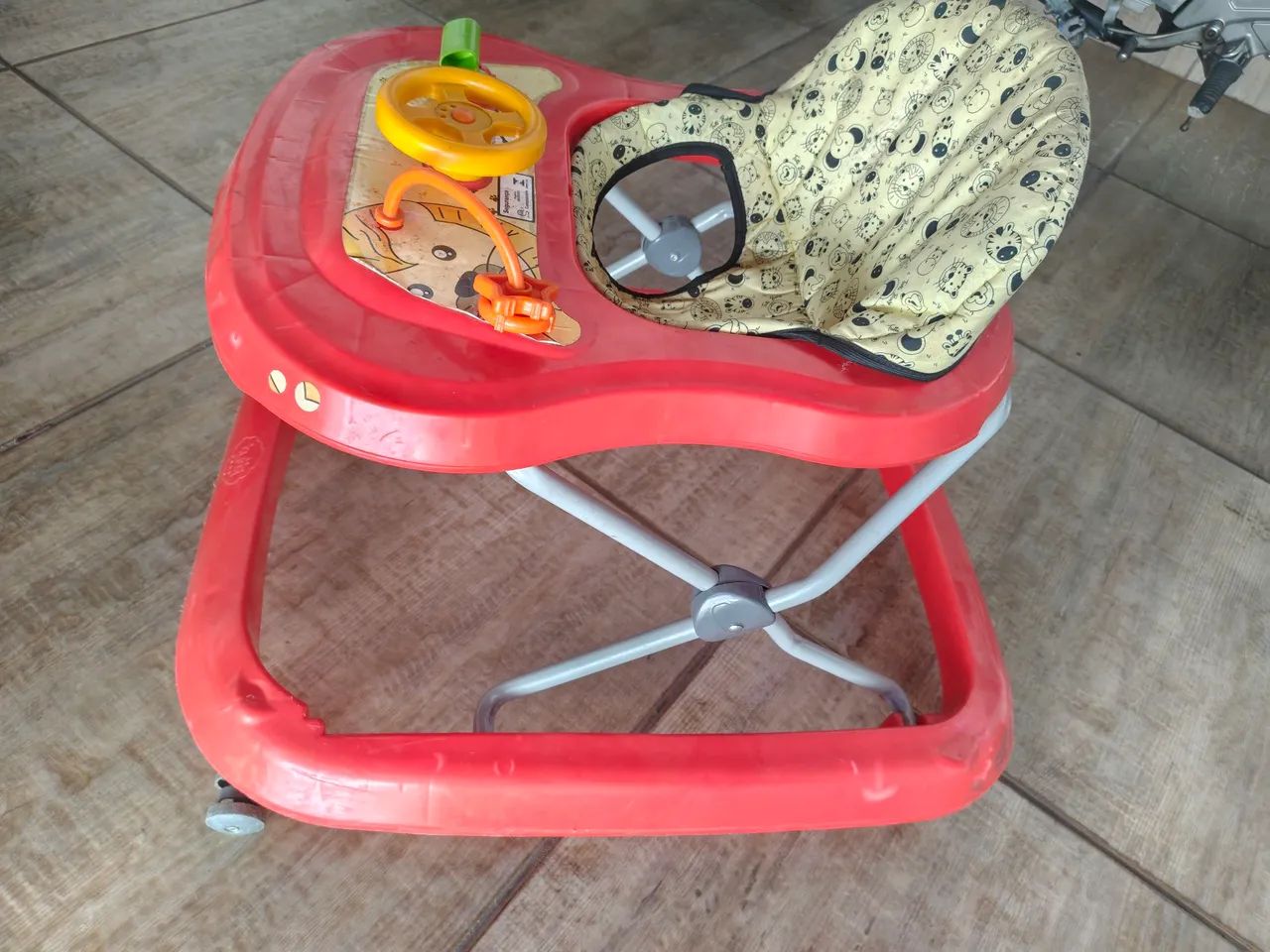 Andador de bebê 