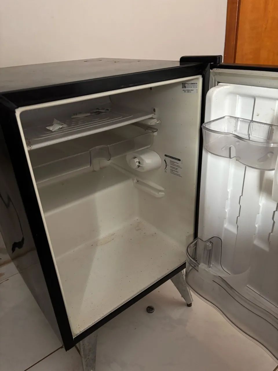 Frigobar Retrô Electrolux 