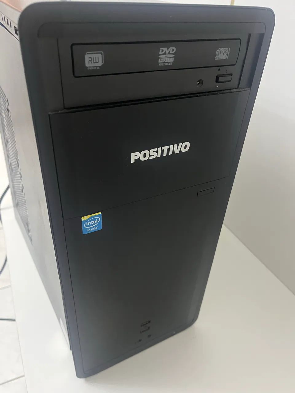 CPU Positivo Antiga para Retirada de Peças ou Conserto - No Estado