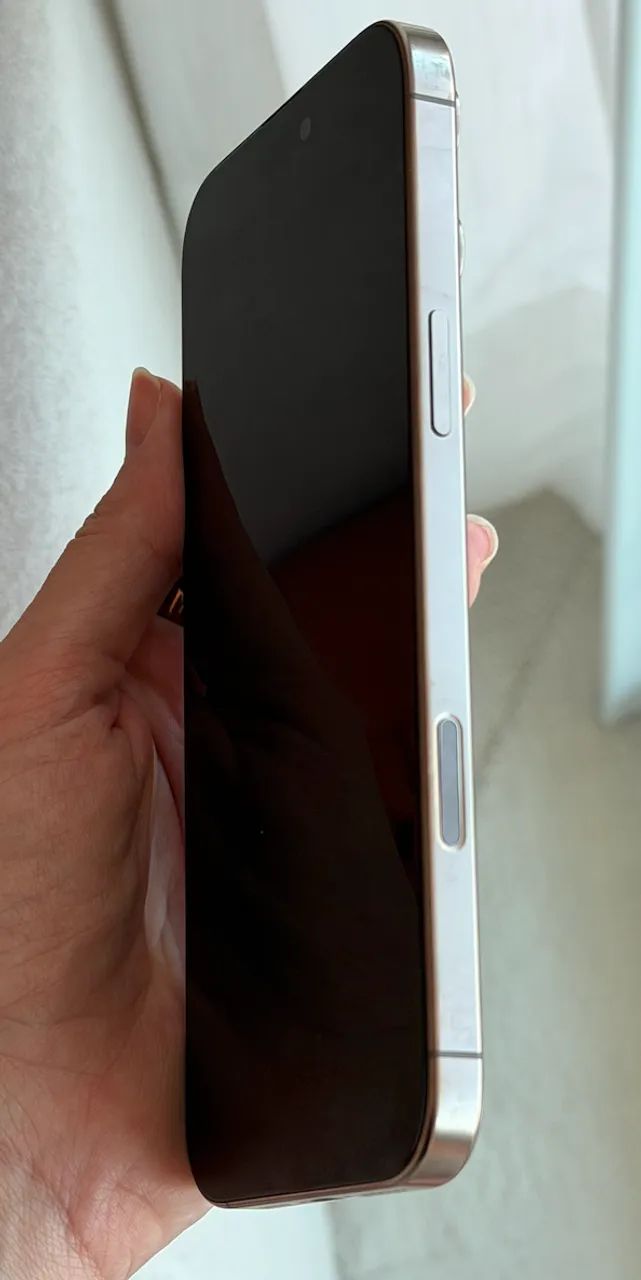 iPhone 16 Pro Max - 256gb - Cor: Titânio-Deserto - Foto 4