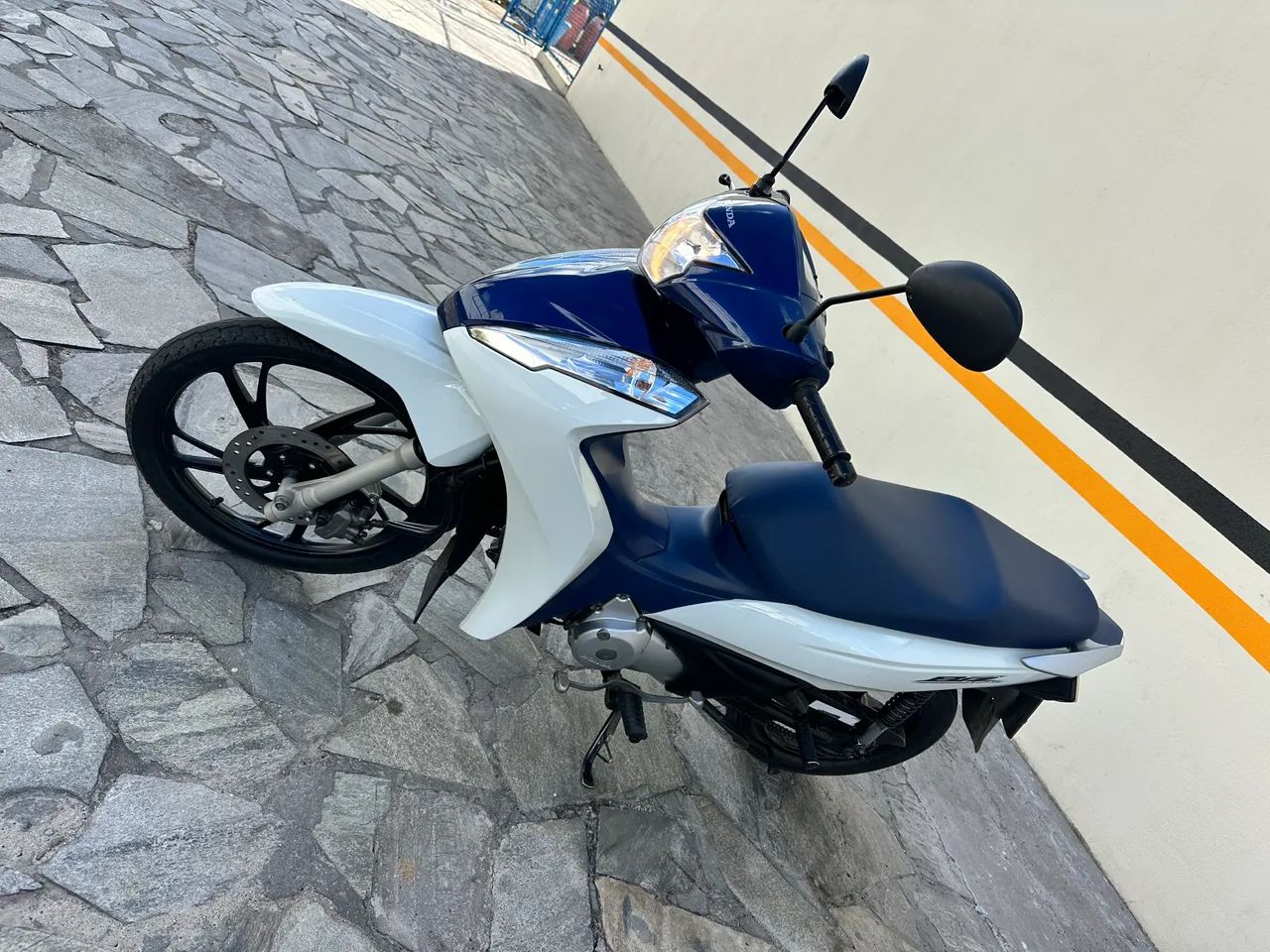 Vende se biz 125  - Foto 4