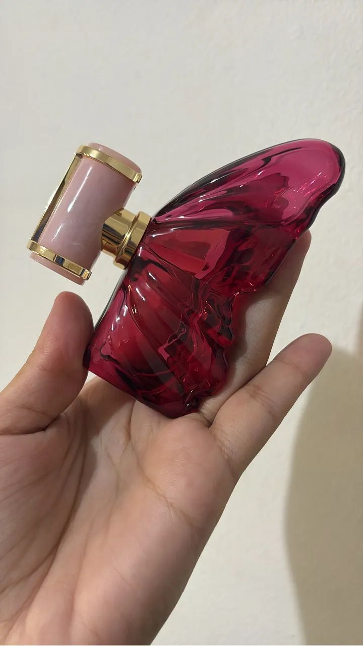 Perfume La Bomba Carolina Herreira 30 ML