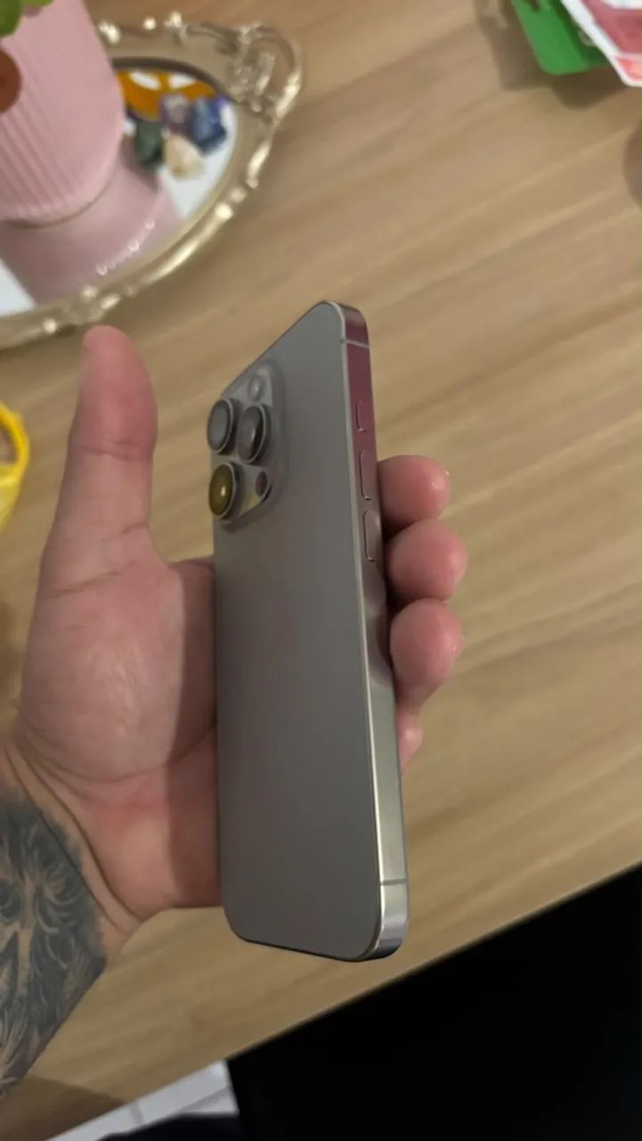 iPhone 16 PRO - 128gb  - Foto 3