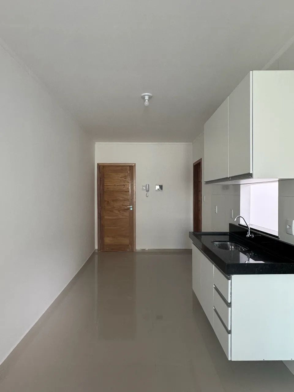 Alugo excelente apartamento 