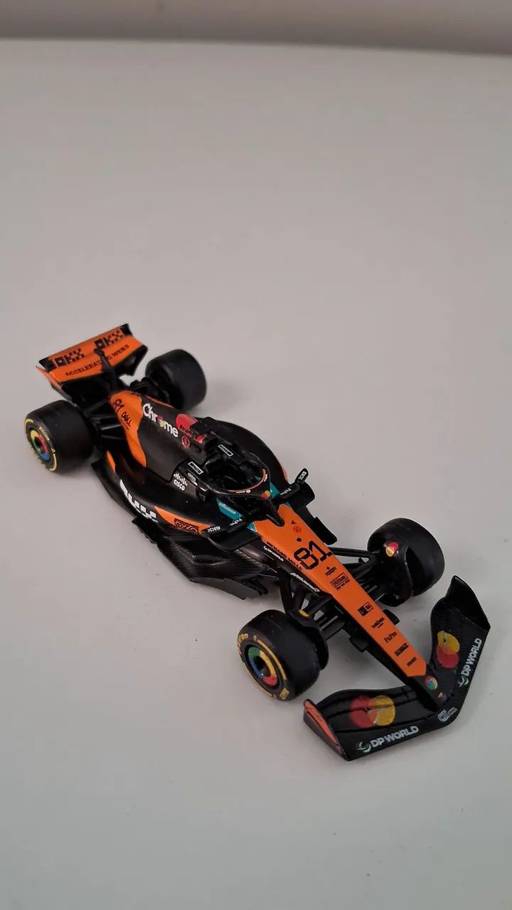 Miniatura F1 - Foto 5