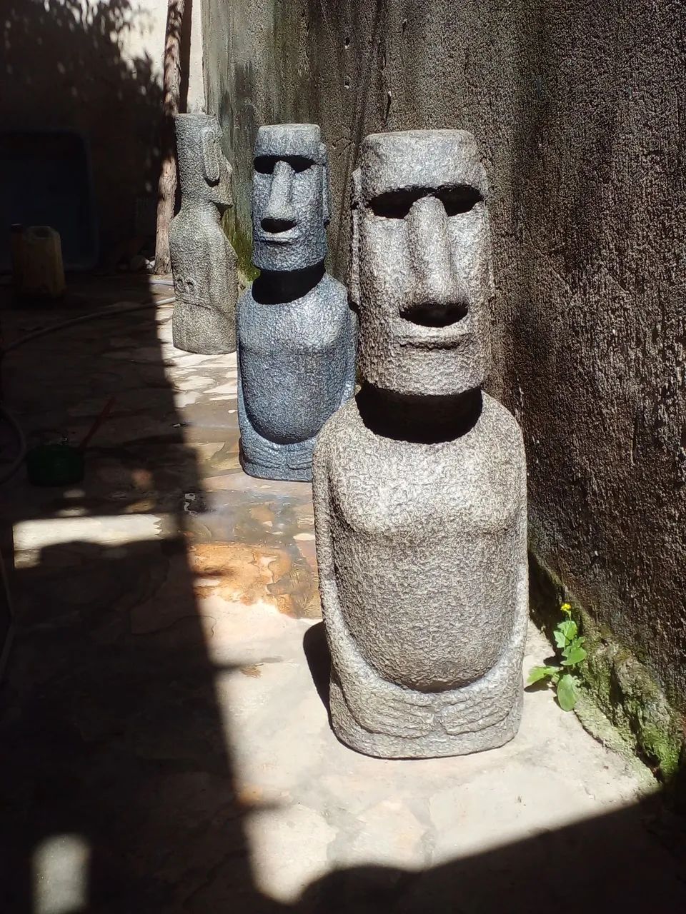 ESCULTURA estatua. Moai 73 cm NOVA