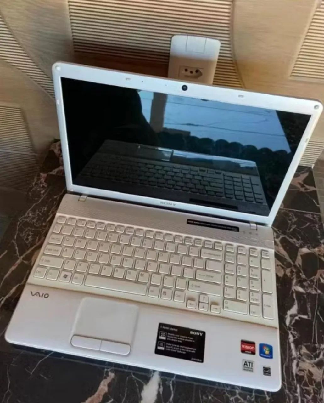 Notebook Sony Vaio tela grande 15' - Foto 3