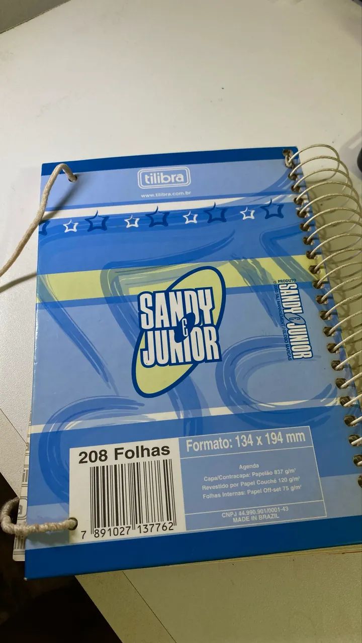 Agenda Sandy e Junior 2004 -  tilinta - ler descrição  - Foto 2