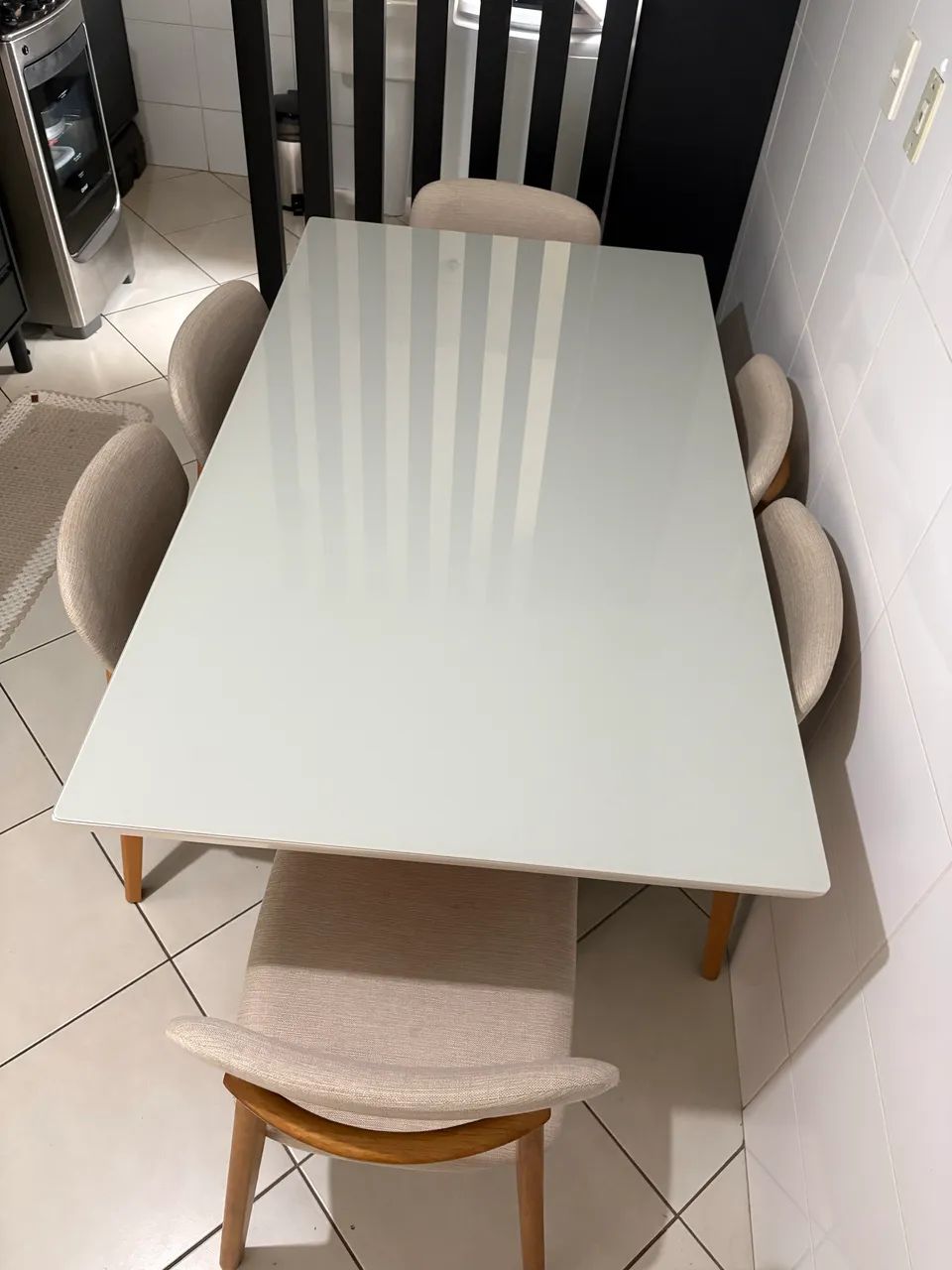 MESA JANTAR COM 6 CADEIRAS