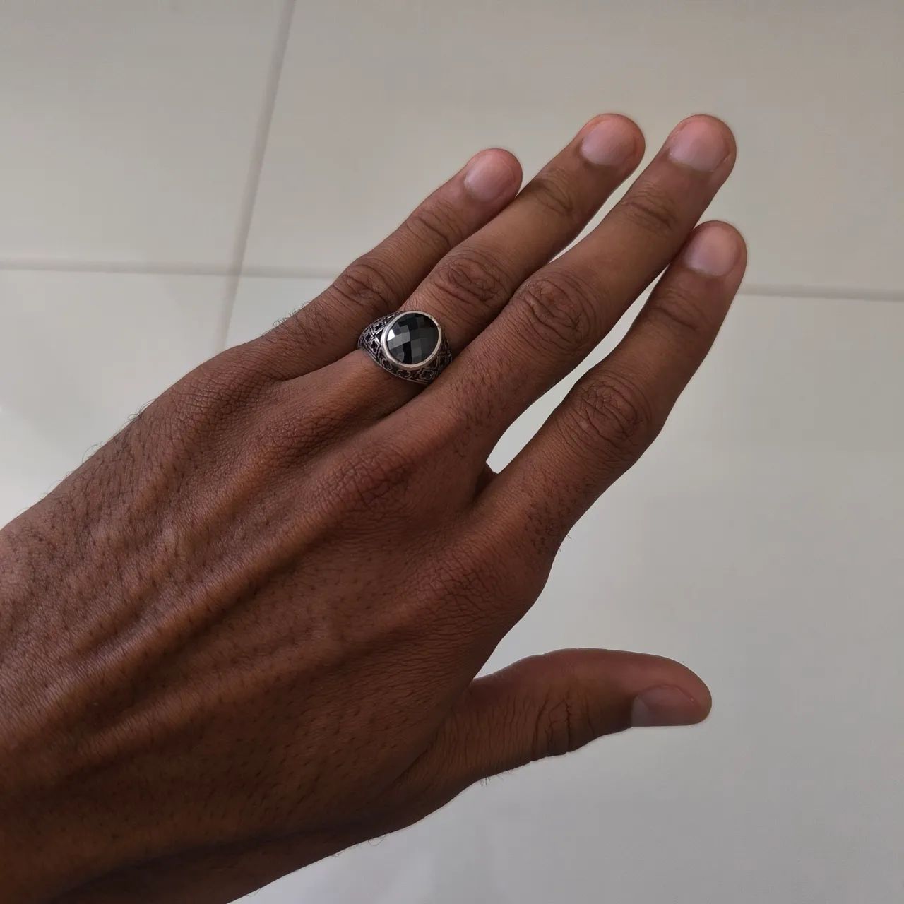 Anel de prata 925 com pedra de Onix lapidada, peça única - Foto 3