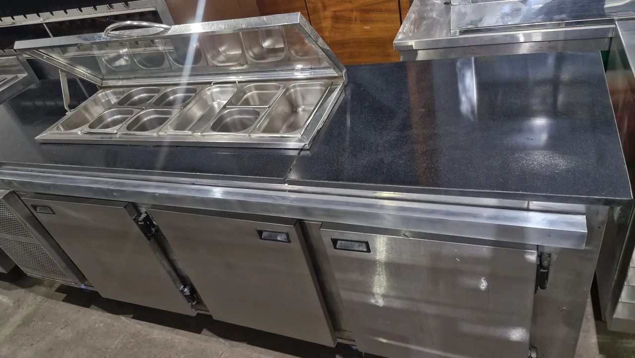Balcão refrigerado Com Condimentadora Para Pizza  - Foto 3