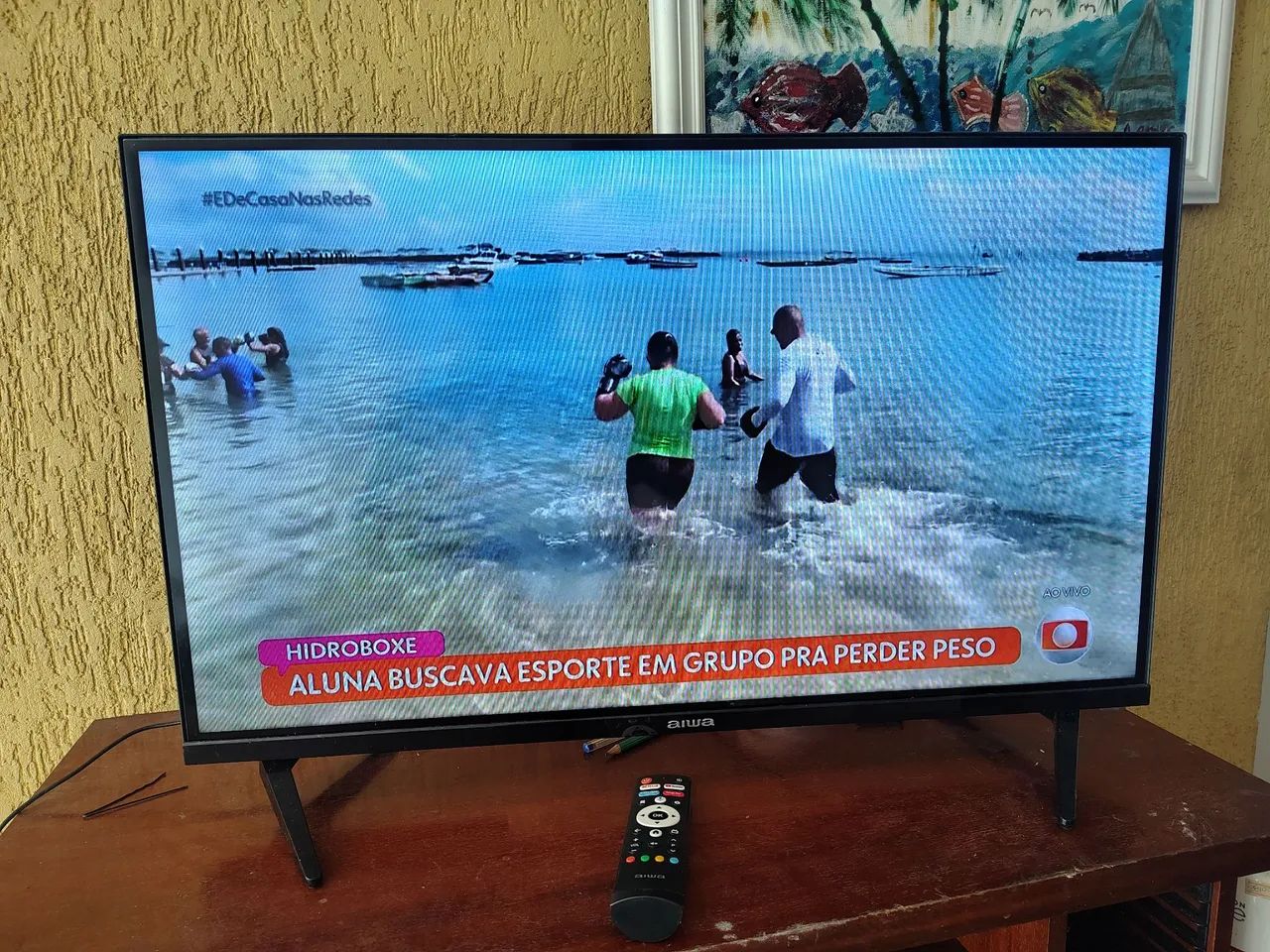 TV smart 32 polegadas Aiwa com controle estado de Nova em perfeito estado - Foto 4