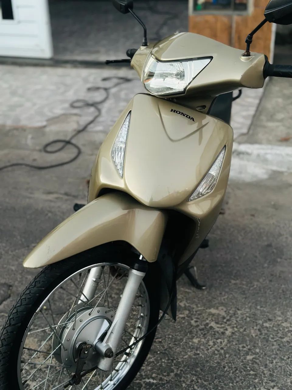 Biz 125 ES - Foto 4