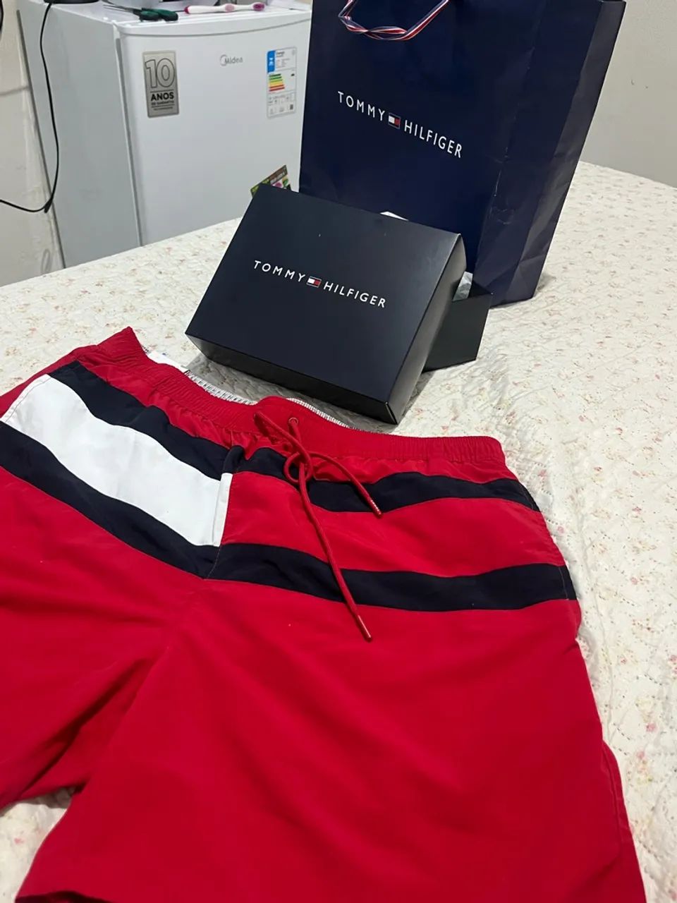Short da tommy tamanho g