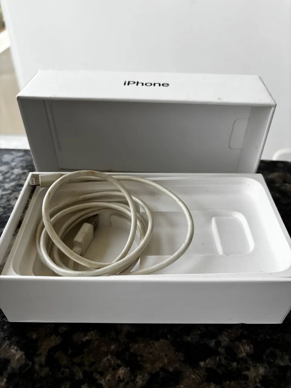 Apple iPhone XR 64 Gb - Preto Usado + Cabo Lightning. (Usado) - Foto 3