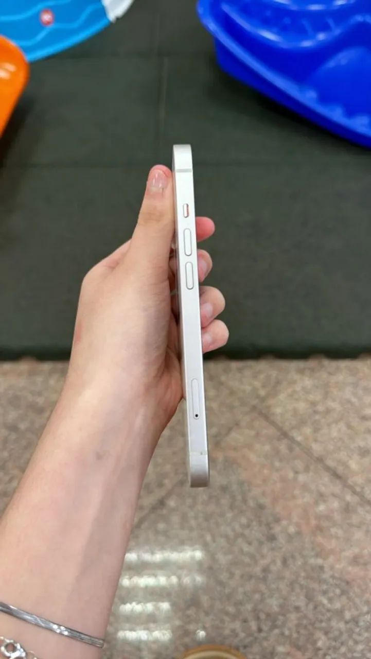 iPhone 13 Branco 128 GB  - Foto 5