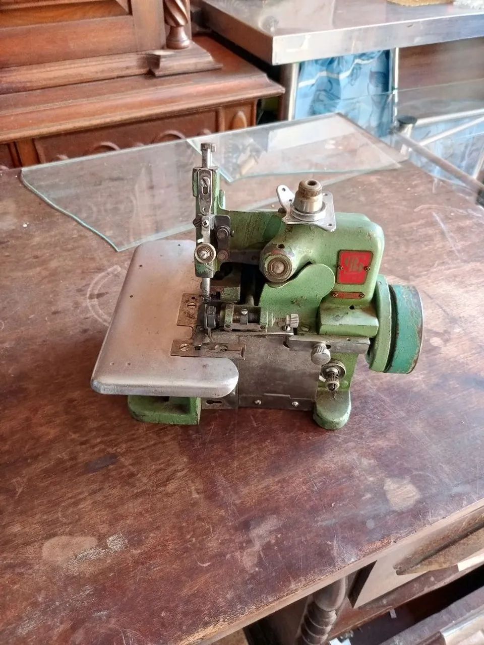 Máquina Overloque  - Foto 5