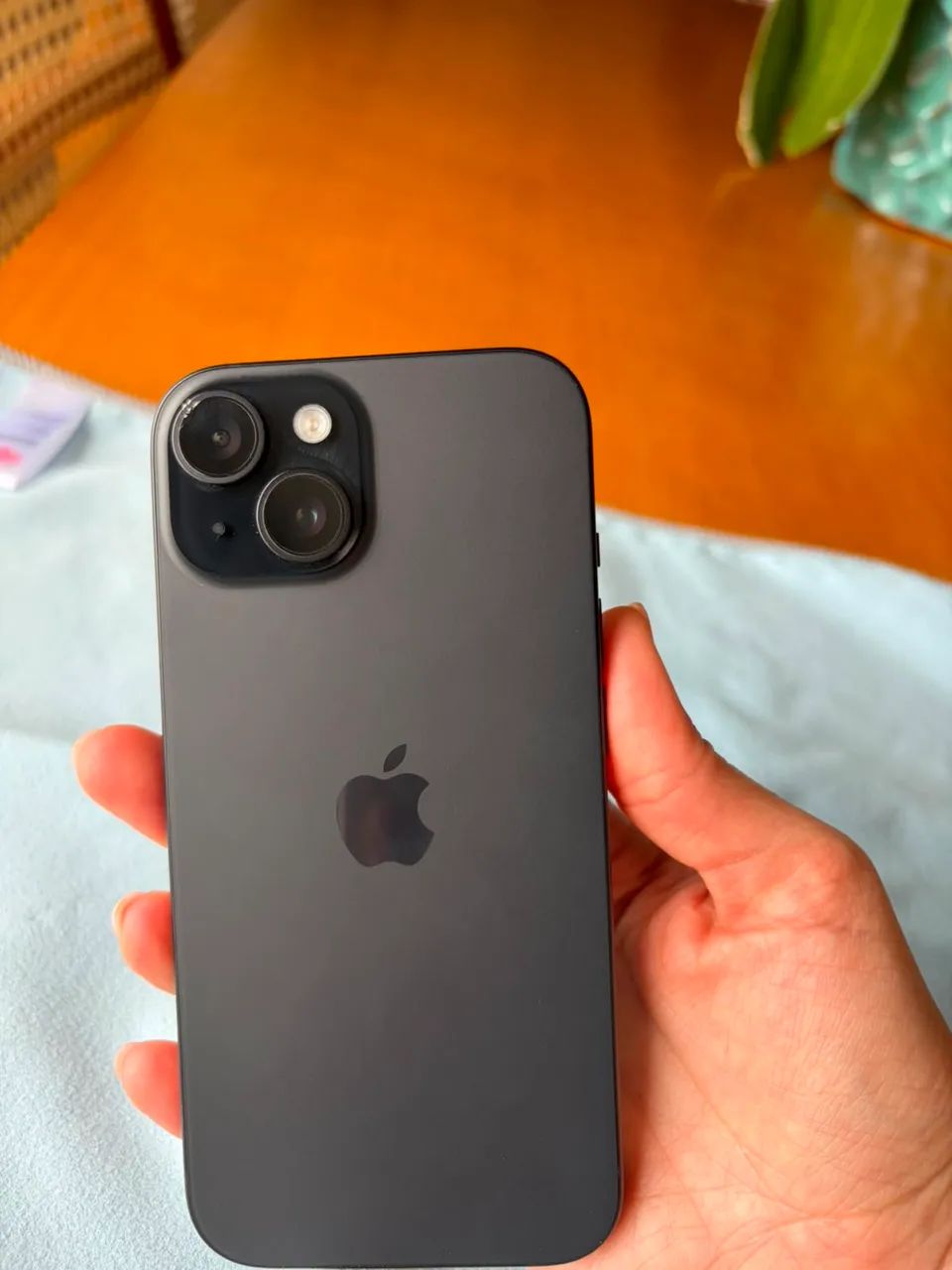 Vendo iPhone 15 semi novo 128gb - Foto 2
