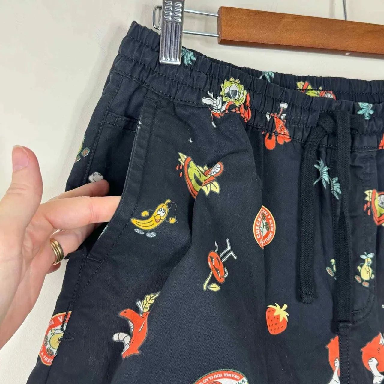 Shorts Vans Range Relax Elastic Fruit AOP - Importado ? - Foto 4