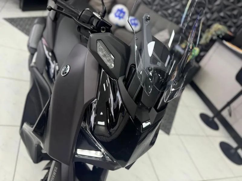 YAMAHA NMAX 2026 - Foto 4