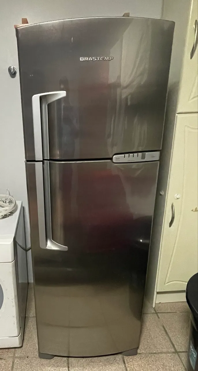 Freezer expositor - Geladeiras e Freezers - Avenida Central