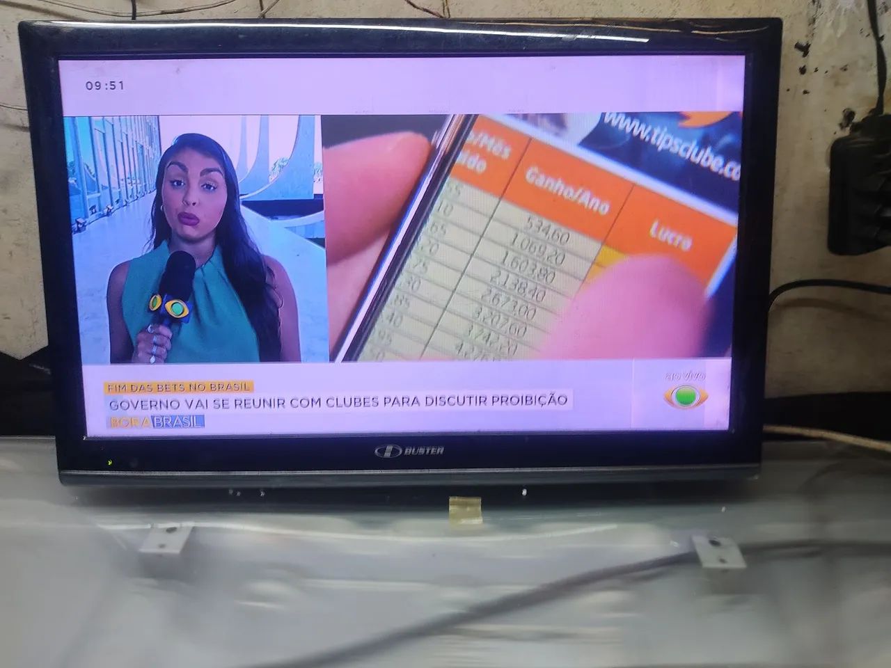 TV Buster 24 polegadas digital HDMI 