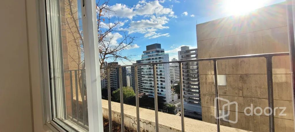Imóvel na Manuel da Nóbrega com 1 dormitórios e 40m² - Foto 2