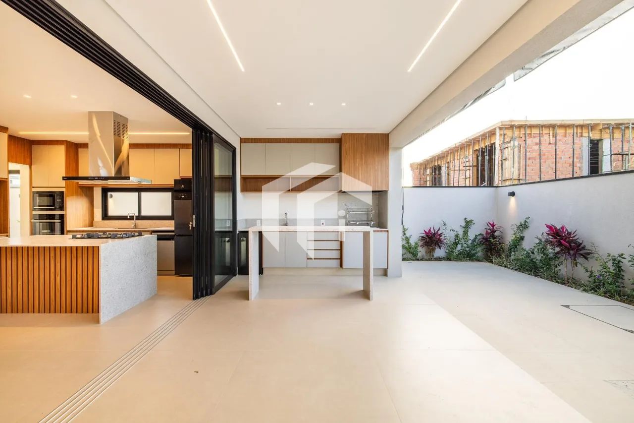 CASA À VENDA COM 4 QUARTOS 3 SUÍTES 242 m² PISCINA E LAZER COMPLETO - Foto 3