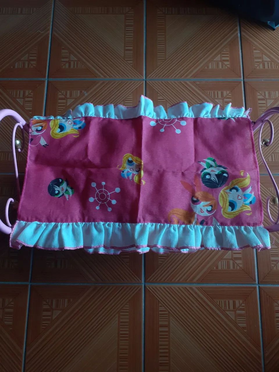 Beliche Para Bonecas - Hello Kitty - Rosa - Foto 3