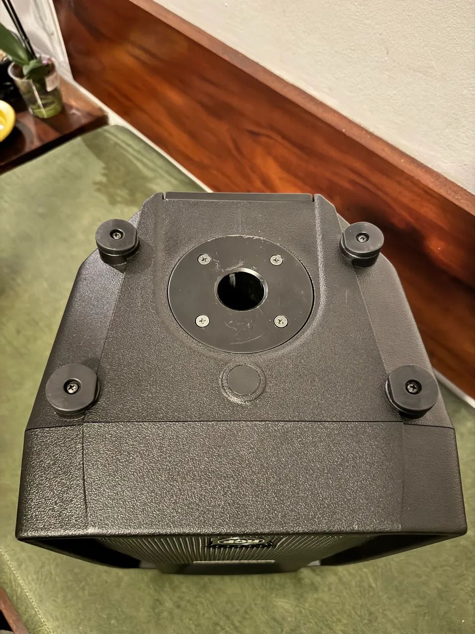 Caixa de som ativa RCF 708A - Foto 4