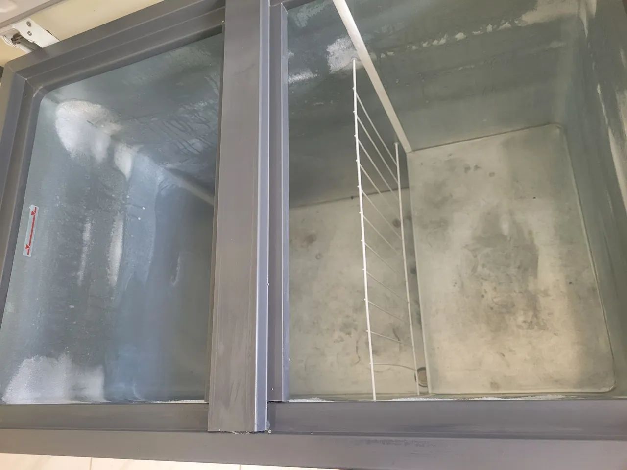 Frezer esmaltec 305l 127v - Foto 5
