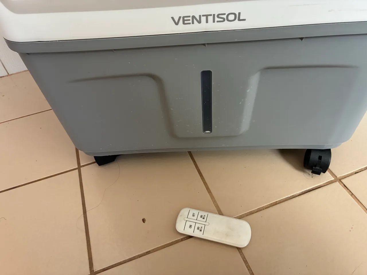 Climatizador de Ar Evaporativo Ventisol CLIN35 PRO de 35 Litros. - Foto 4