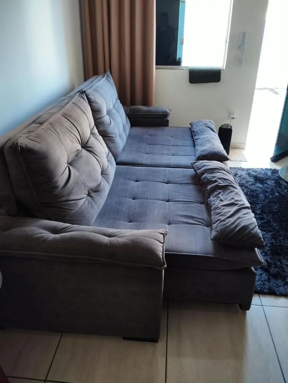 Sofá retrátil planejando 3X por 240