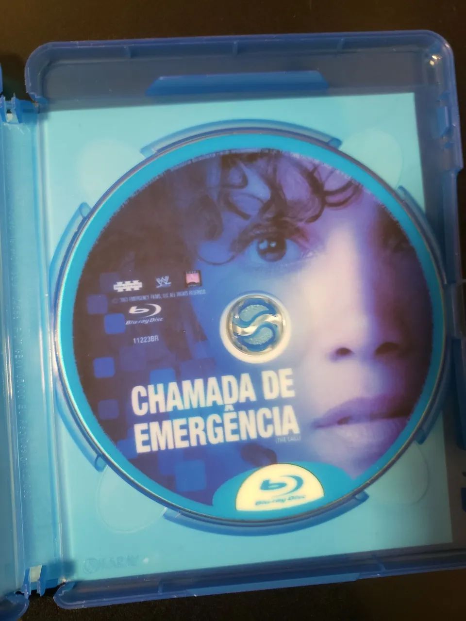 Blu-ray Chamada de Emergência - Halle Berry - Foto 2